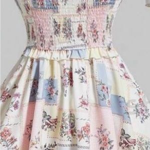 Women’s summer dress size small